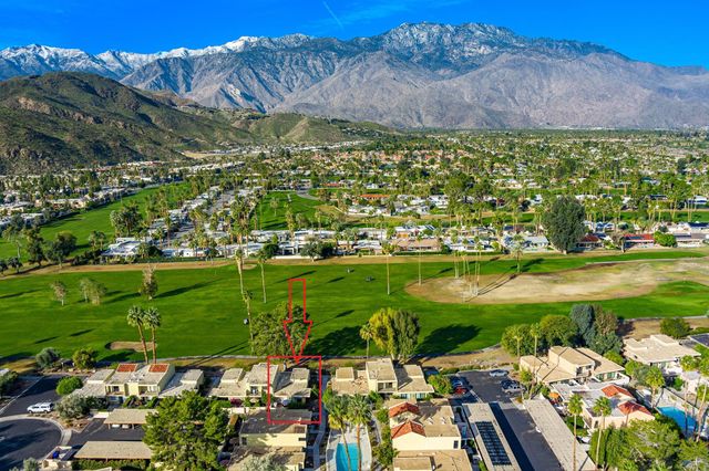 $425,000 | 5300 Los Coyotes Drive | Palm Springs South End