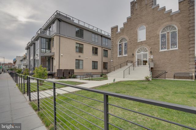 $3,200 | 625 Park Road Northwest, Unit 109 | Columbia Heights