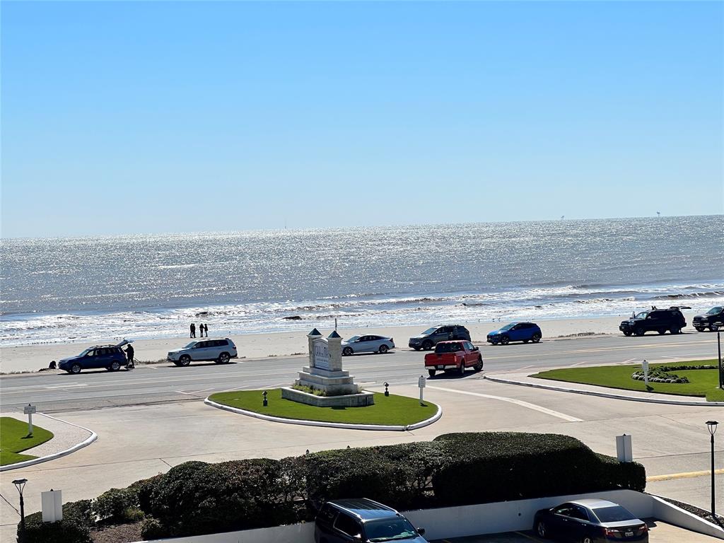 a view of a ocean view with sitting space