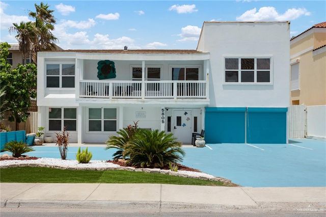 $1,179,000 | 5805 Gulf Boulevard | Fiesta Isles