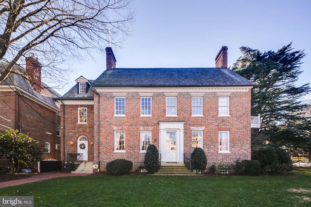 $3,500,000 | 247 King George Street | Annapolis