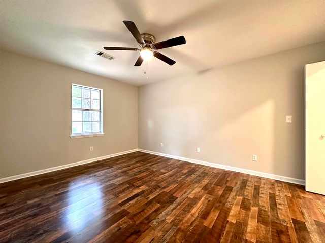 $199,400 | 902 Brave Trail | West Pensacola