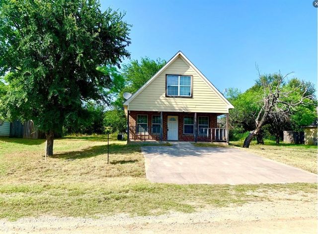 $1,398 | 10908 Shady Oaks Drive