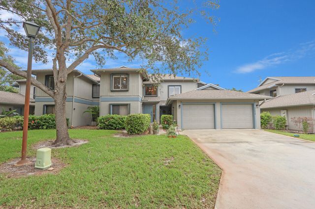 $425,000 | 5662 Southeast Schooner Oaks Way | Port Salerno Waterfront District