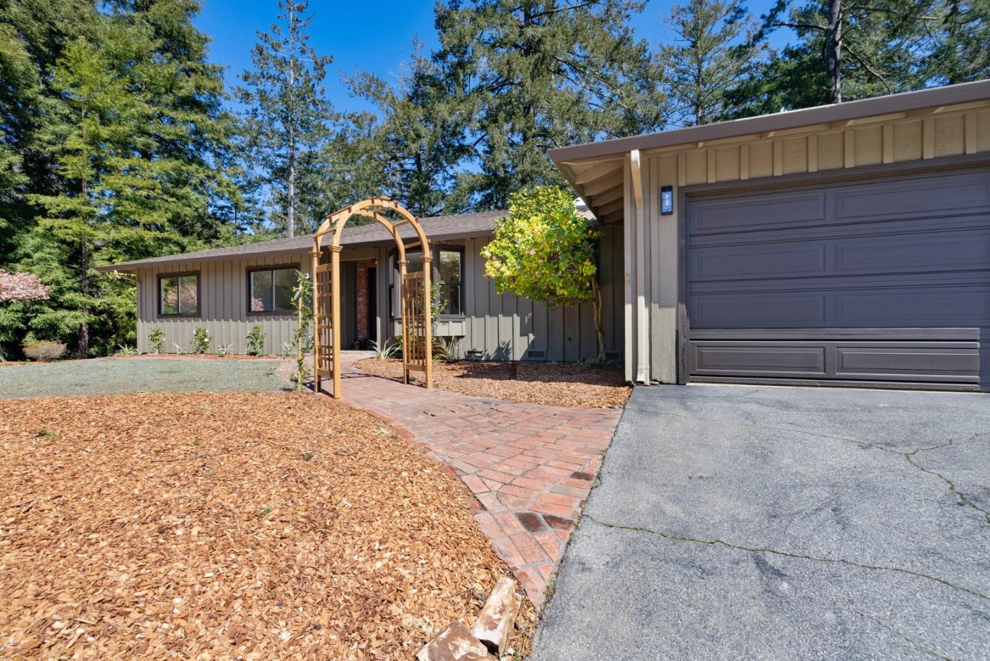 130 Oak Knoll Drive Santa Cruz CA 95060 Compass