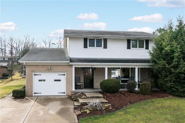 $324,900 | 209 Bainbridge Drive | Center Township