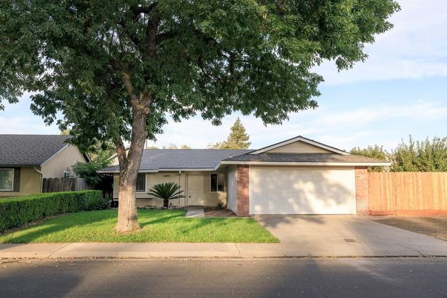 $429,000 | 1409 Entrada Way | Northeast Modesto