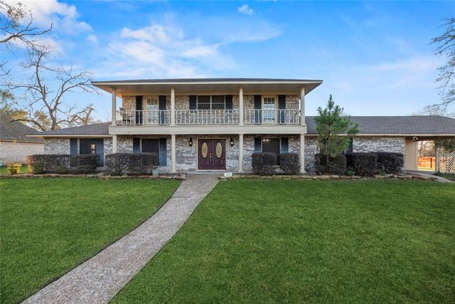 $450,000 | 231 Corpus Drive | Magnolia