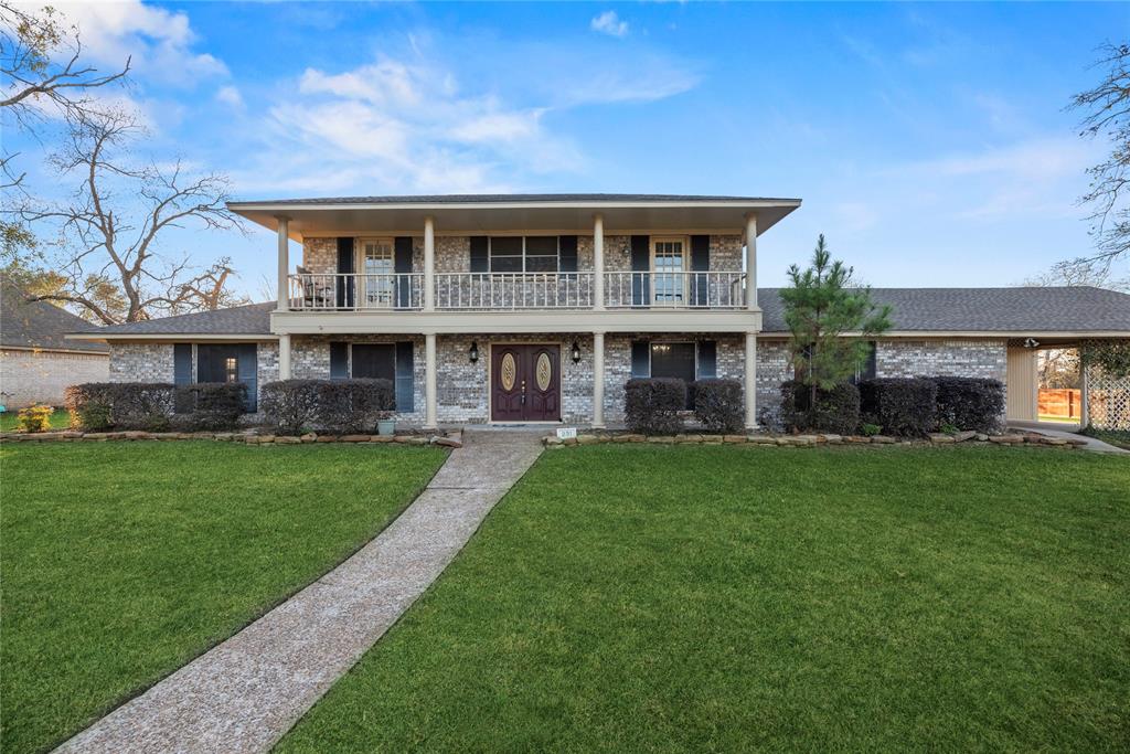 Welcome home to 231 Corpus Drive in the beautiful Windmill Estates community!