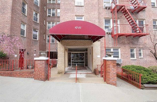 $450,000 | 67-25 Clyde Street, Unit 2L | Rego Park