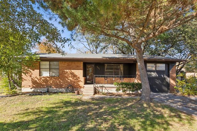 $225,000 | 2003 Boyd Street | Denton