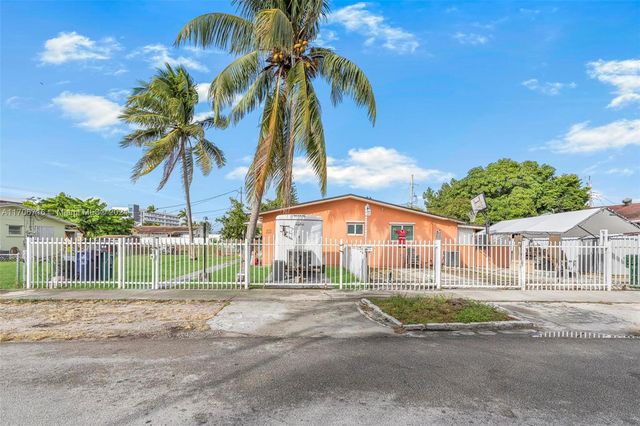 $800,000 | 6875 Southwest 25th Terrace | Coral Terrace