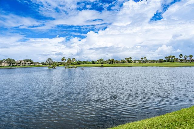 $189,000 | 5 Plantation Drive, Unit 206 | Vista Plantation