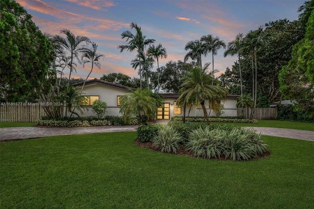 $2,050,000 | 7901 Southwest 133rd Street | Pinecrest