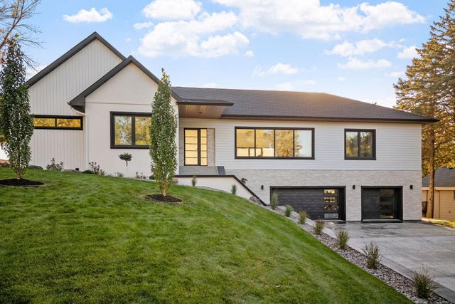 $1,500,000 | 6468 Kurtz Lane | Eden Prairie