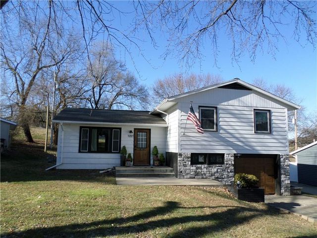 $214,500 | 1221 Mound Drive | Atchison