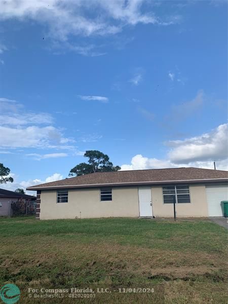 a view of a house with a outdoor space