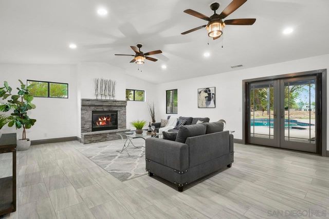 $899,900 | 1857 El Cajon Lane | Ramona