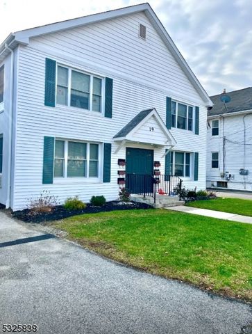 $1,900 | 19 Merriam Avenue | Newton