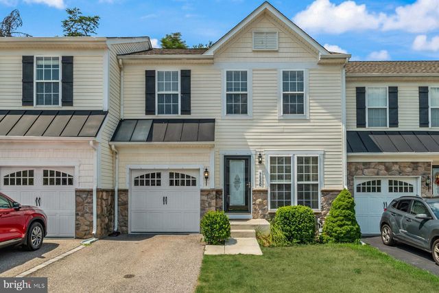 $499,899 | 7550 Maidenhead Drive | Suffolk Villages of Dorchester