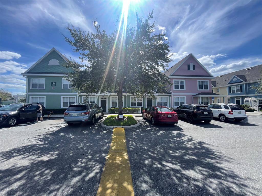 a view of a yard in front of house