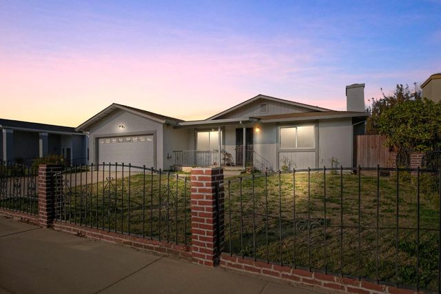 $329,900 | 7132 Tokay Circle | Winton