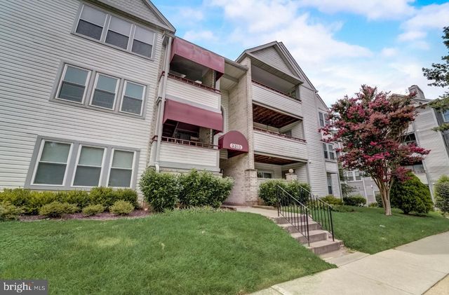 $2,400 | 3313 Sir Thomas Drive | The Vineyards Condominiums