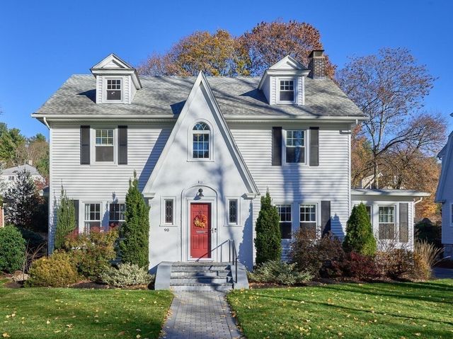 $649,900 | 90 Coolidge Road | Worcester West Side