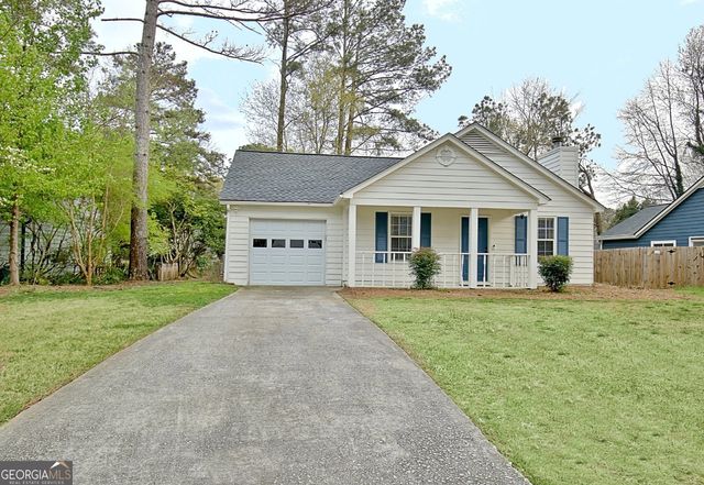 $1,950 | 309 Wood Ridge | Peachtree City