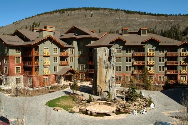 $929,500 | 164 Copper Circle, Unit 304 | Copper Mountain