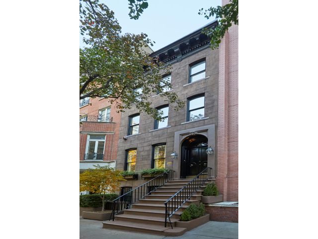 $6,200,000 | 333 East 51st Street | Midtown East