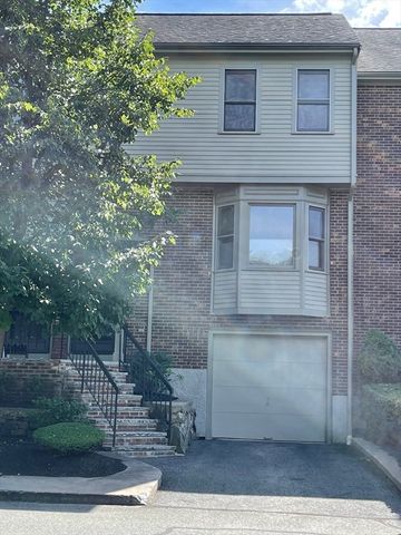 $619,000 | 60 Maple Street, Unit G | Canton Junction