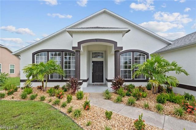 $3,500 | 1800 Southwest 49th Terrace | Cape Coral