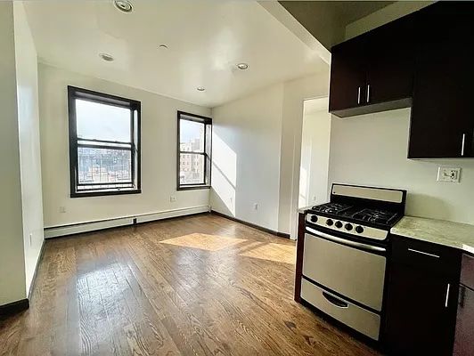 $2,500 | 2054 Adam Clayton Powell Jr Boulevard, Unit 5D | Harlem