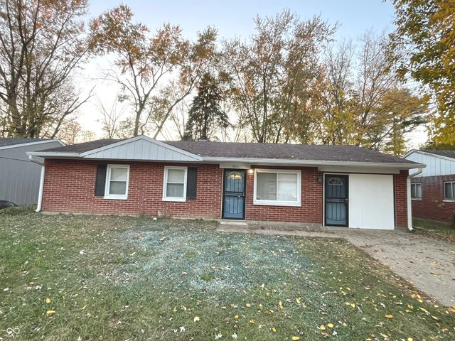 $159,900 | 3950 Downes Drive | Vinton Woods