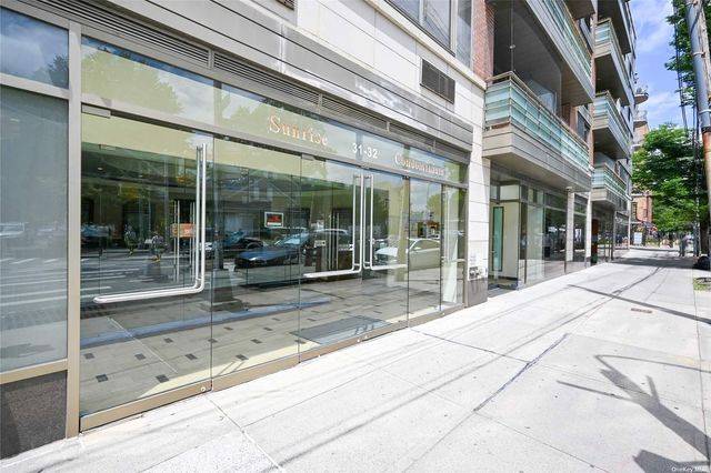 $2,800 | 31-32 Union Street, Unit 3A | Flushing