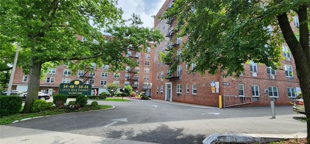 $225,000 | 54-44 Little Neck Parkway, Unit 2D | Little Neck