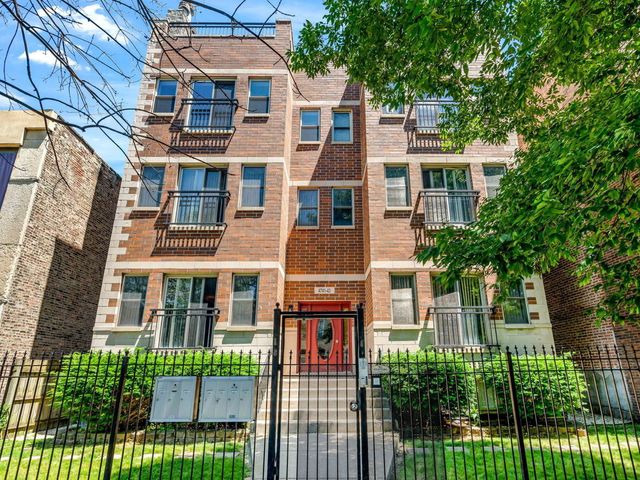 $329,000 | 4743 South Langley Avenue, Unit 1S | Bronzeville