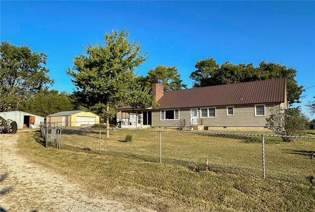 $329,999 | 10784 Southwest 70th Street | Neosho Township - Cherokee County