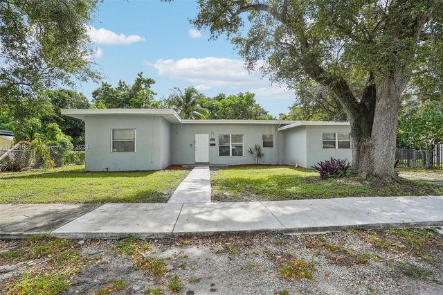 $469,900 | 510 Northeast 132nd Terrace | Central North Miami