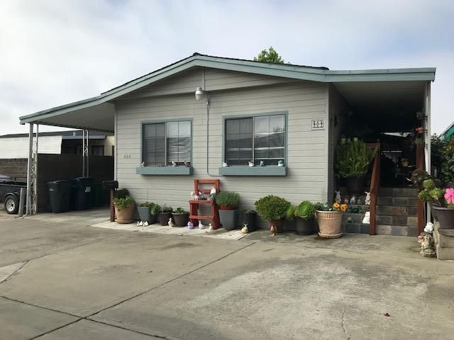 $339,500 | 49 Blanca Lane, Unit 404 | Watsonville