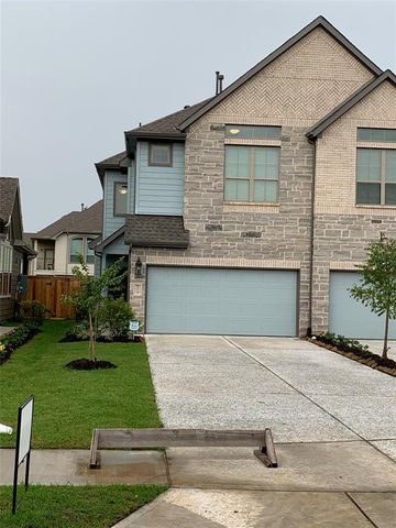 $2,350 | 2535 Manor Valley Court | Sienna