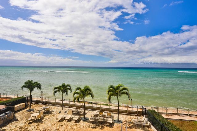 $1,100,000 | 4401 Lower Honoapiilani Road, Unit A301 | Kahana