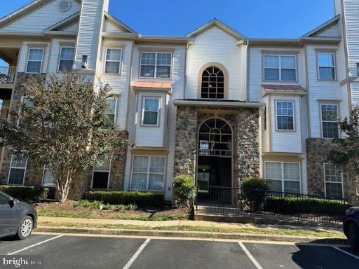 $2,700 | 5947 Founders Hill Drive, Unit 302 | Founders Walk Condominiums