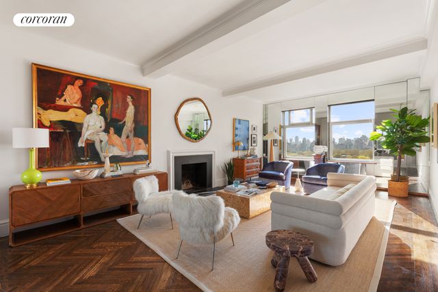 $6,300,000 | 91 Central Park West, Unit 15A | Upper West Side