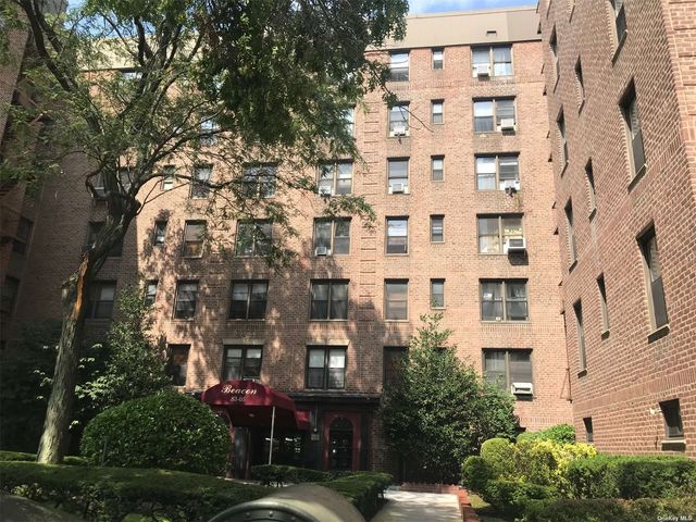 $205,000 | 83-05 98th Street, Unit 3J | Woodhaven