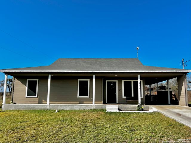 $259,900 | 720 South Butler Street | Karnes City