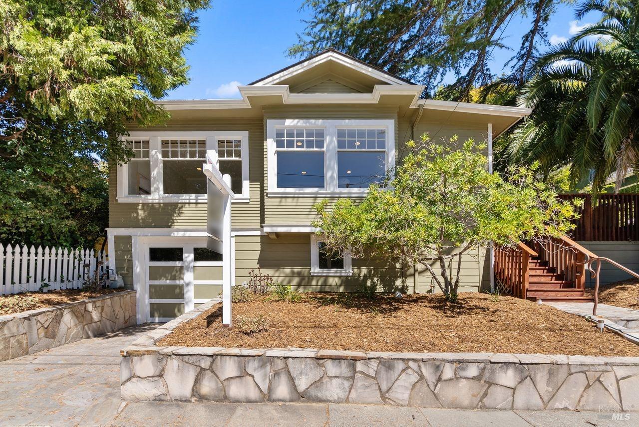 Charming façade for a home in the heart of Larkspur!