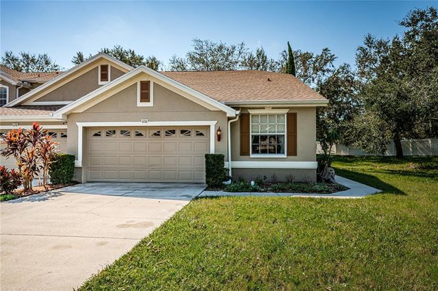 $385,000 | 656 Spring Lake Circle | Tarpon Springs