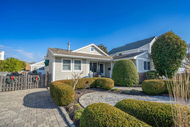 $3,099,000 | 273 60th Street | South Avalon